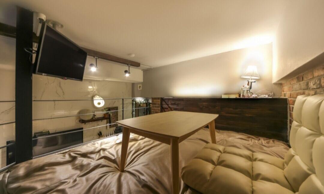 February Hotel Hwanggeum Daegu Exteriör bild