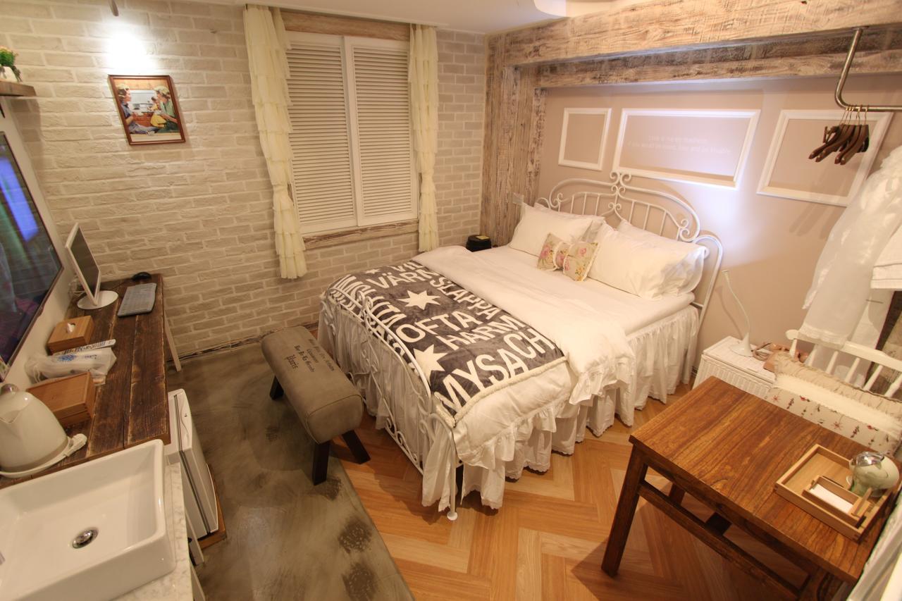 February Hotel Hwanggeum Daegu Exteriör bild